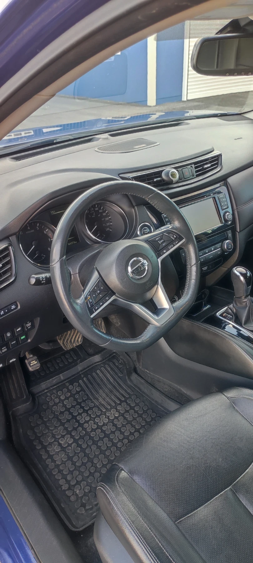 Nissan Rogue SL бензин -газ AWD - изображение 8