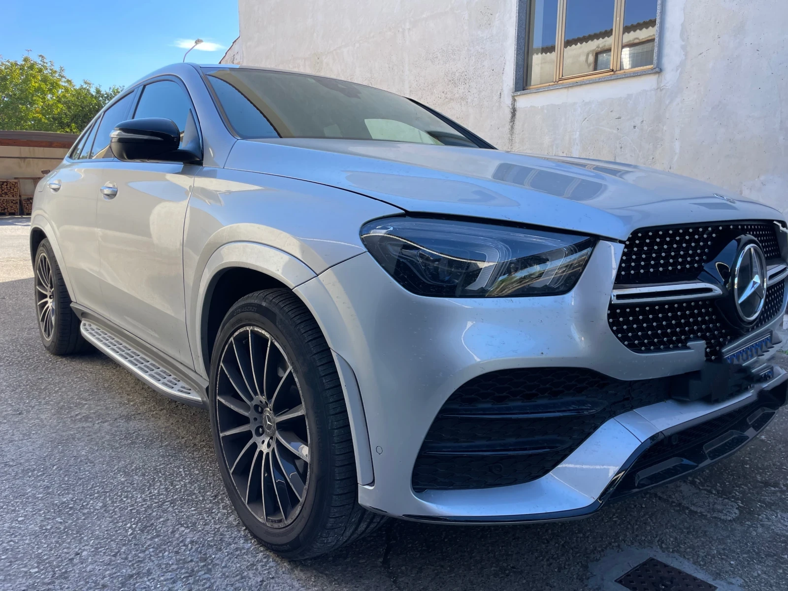 Mercedes-Benz GLE 350 d 4Matic Coupe Ultimate (200 kw) AMG  - изображение 2