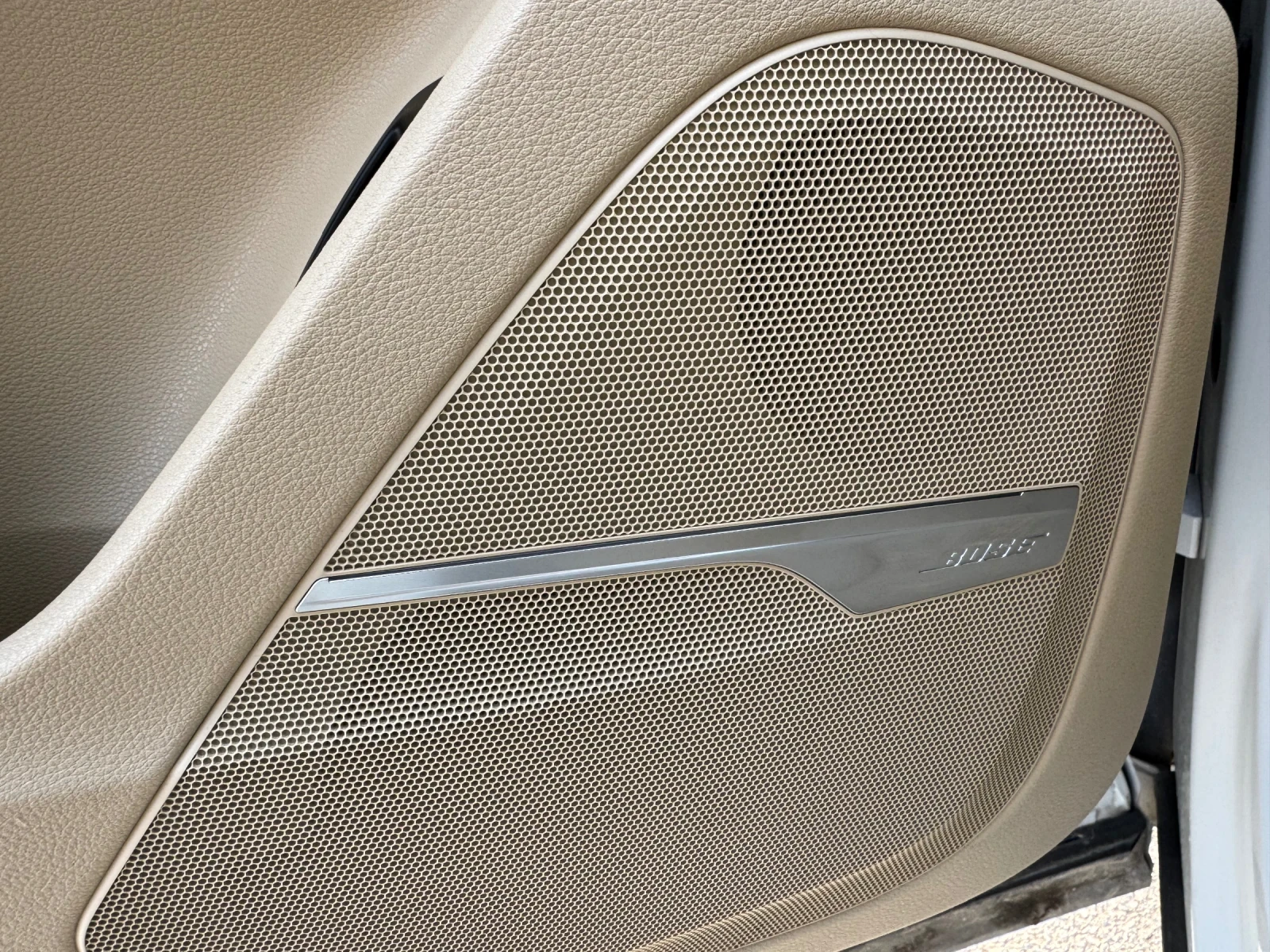 Audi SQ7 | Mobile.bg   6