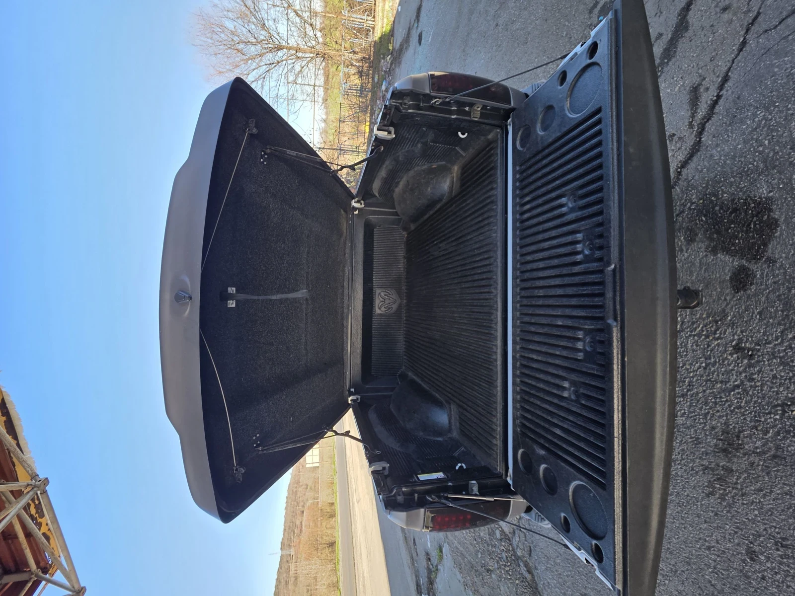 Dodge RAM 1500 5.7HEMI - изображение 8