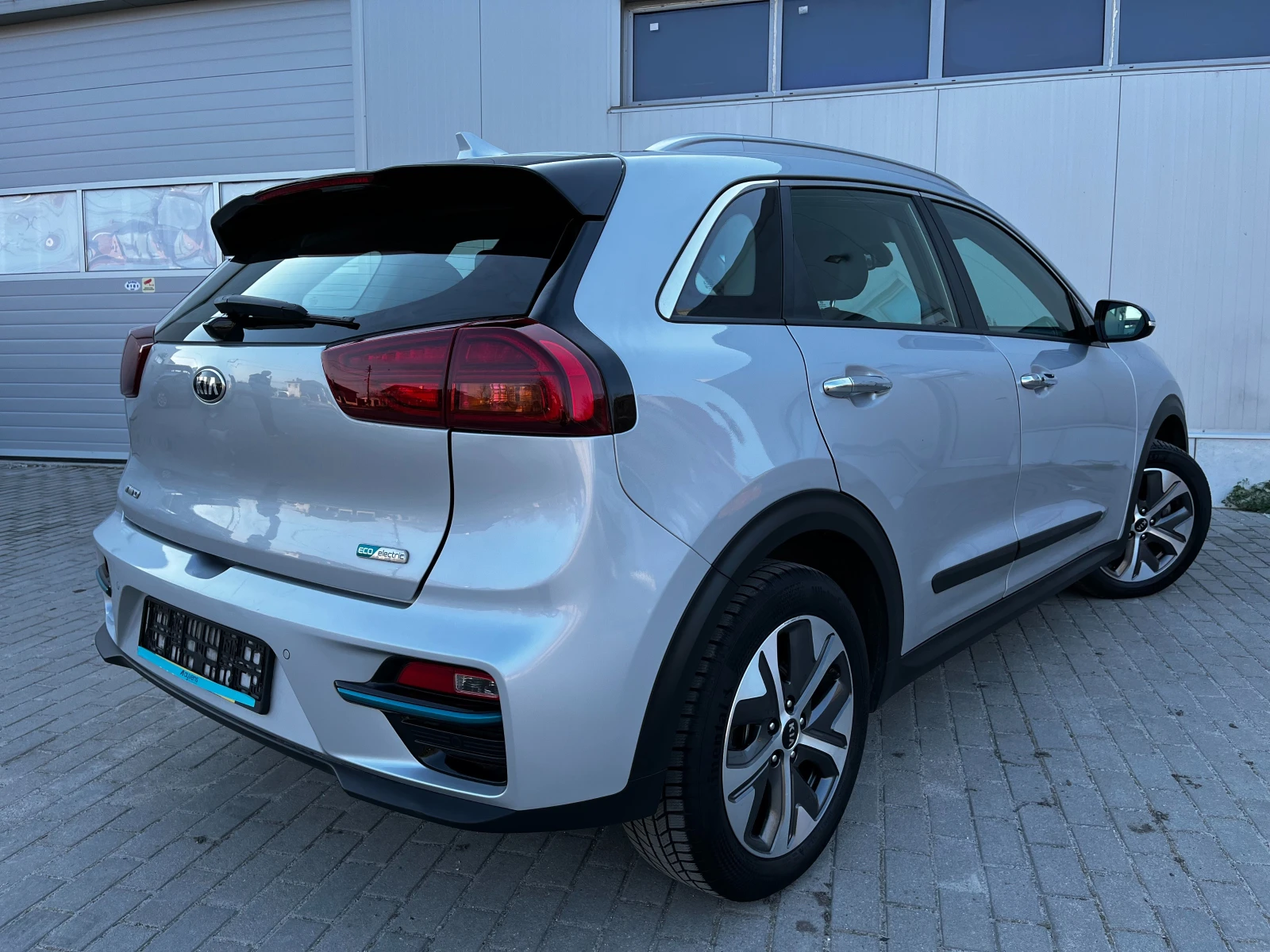 Kia Niro 64KW/h 204 k.�. SOH-100% ����� ����� Dynamic Plu | Mobile.bg � ����������� 4