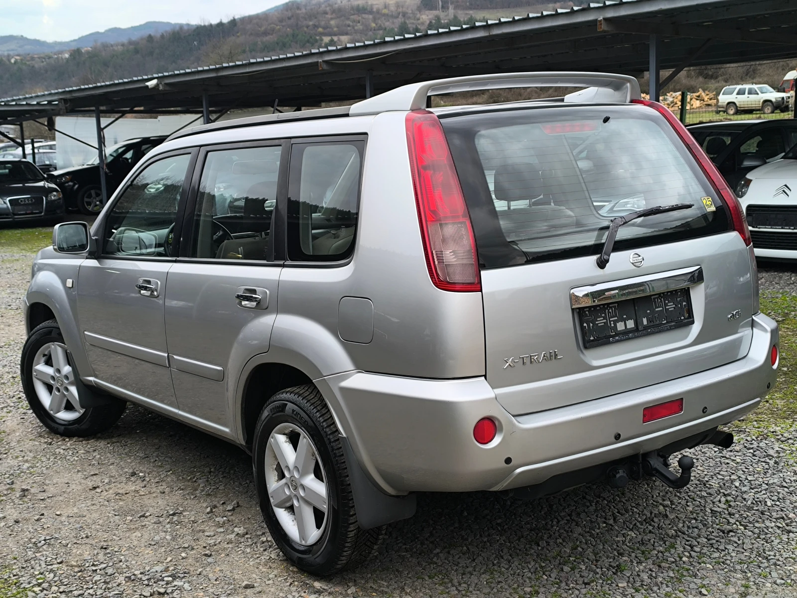 Nissan X-trail 2.2DCI-136кс-4х4-6 скорости-КЛИМАТИК-ТОП СЪСТОЯНИЕ, снимка 5 - Автомобили и джипове - 53977680