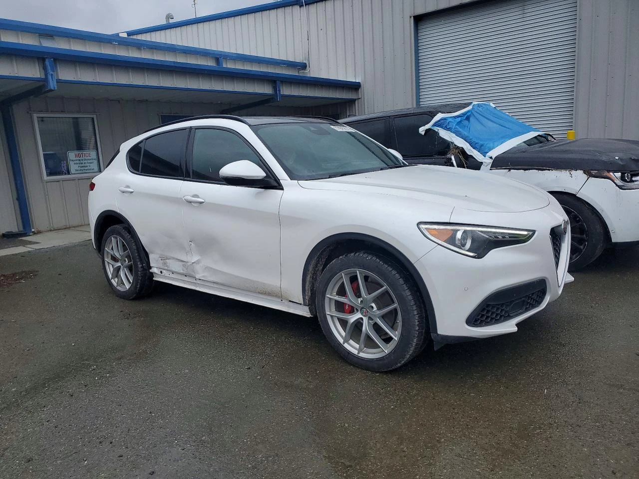 Alfa Romeo Stelvio 2.0l Ti, снимка 4 - Автомобили и джипове - 54731751