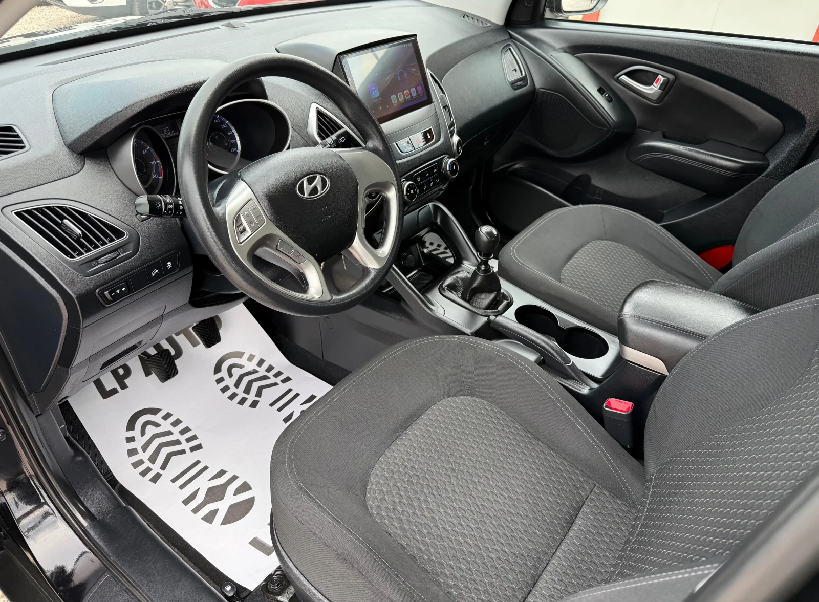 Hyundai IX35 1.6i* 135k.c* NAVI* TOP, снимка 7 - Автомобили и джипове - 54776954