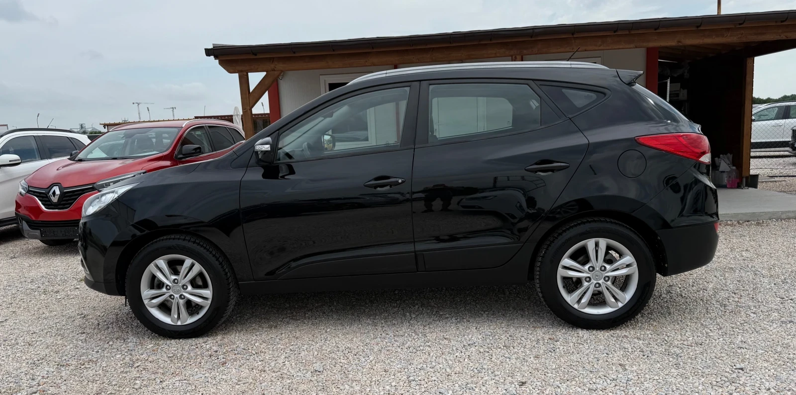 Hyundai IX35 1.6i* 135k.c* NAVI* TOP, снимка 5 - Автомобили и джипове - 54776954