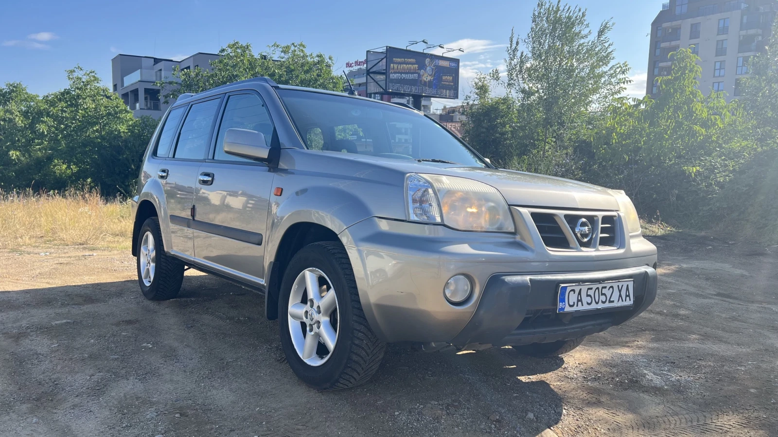 Nissan X-trail 2.0 LPG, снимка 5 - Автомобили и джипове - 55412403