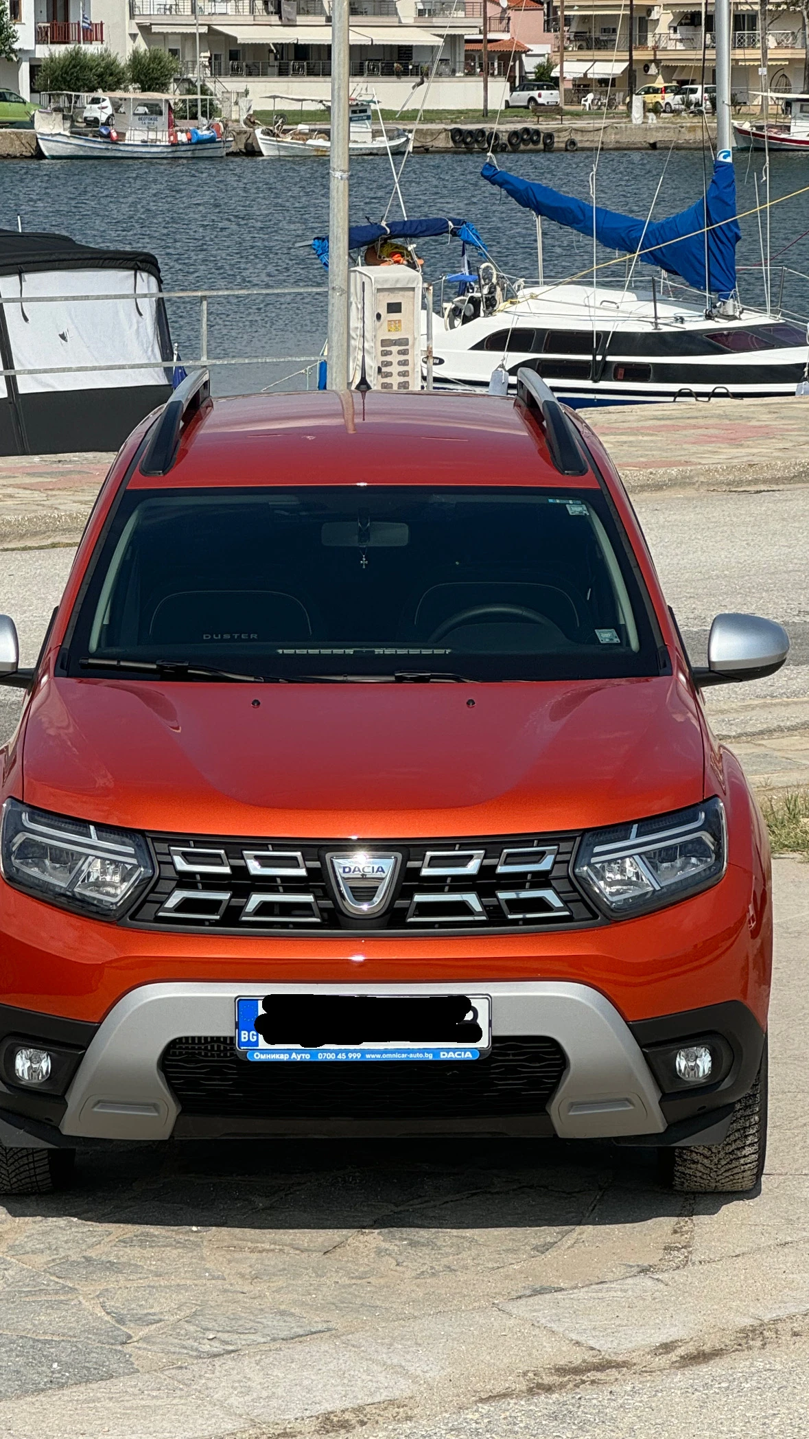 Dacia Duster 1.3 TCE 4x4, снимка 11 - Автомобили и джипове - 55585993