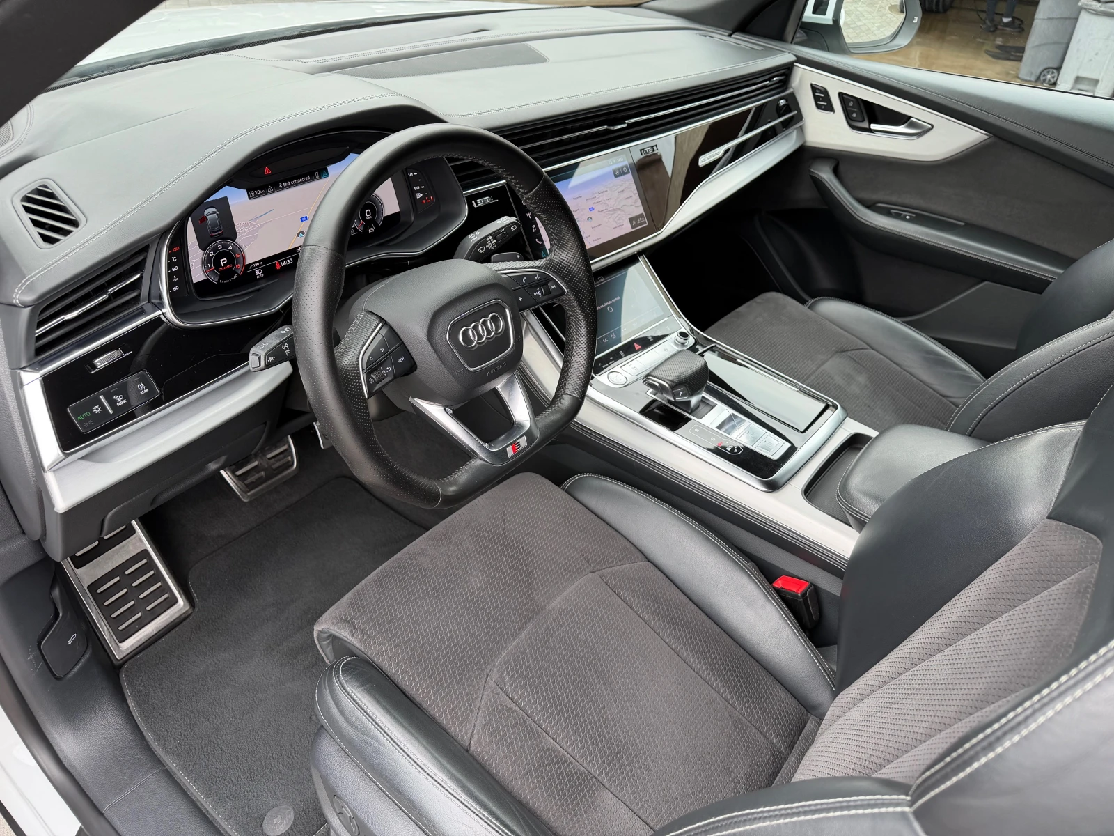 Audi Q8 50TDI S-line #VAKUM#B&O#Cam360#DISTR#KeyLes#MEMORY, снимка 9 - Автомобили и джипове - 56276070