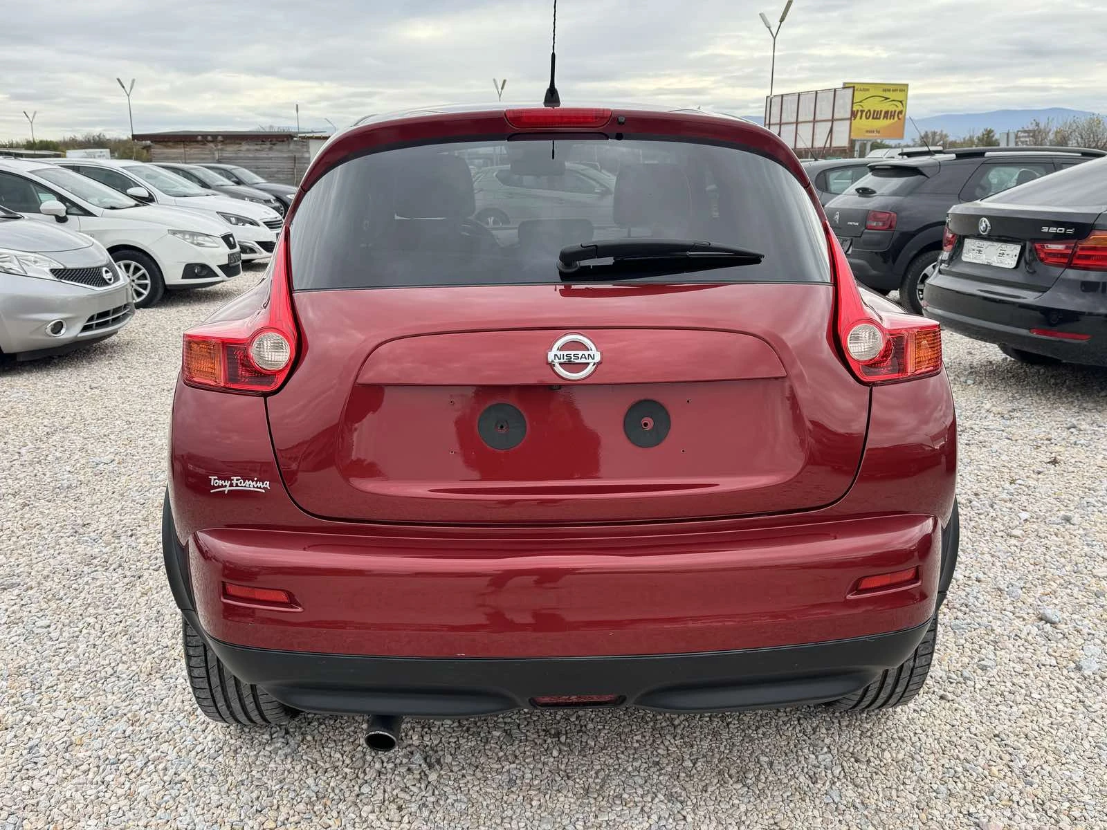 Nissan Juke 1.6I 4X4 AUTO, снимка 5 - Автомобили и джипове - 56734415