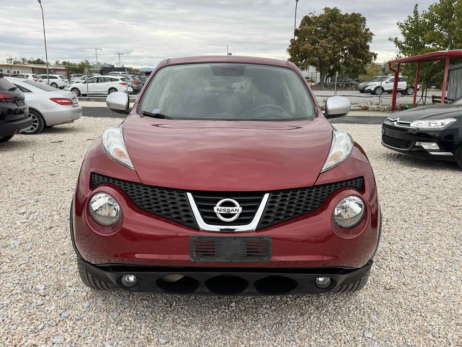 Nissan Juke 1.6I 4X4 AUTO, снимка 6 - Автомобили и джипове - 56734415