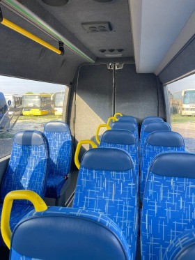 Iveco Daily Tourys авт врата клима, снимка 10 - Бусове и автобуси - 41944248