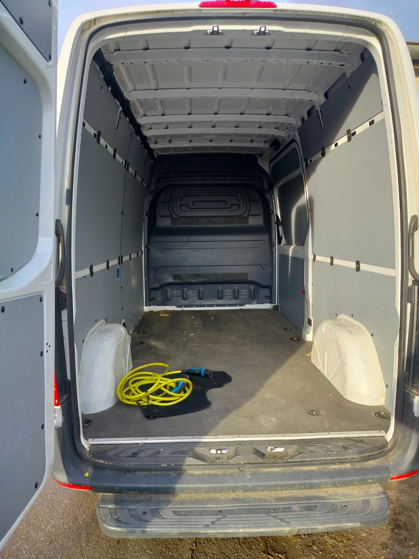 Mercedes-Benz Sprinter  - изображение 4