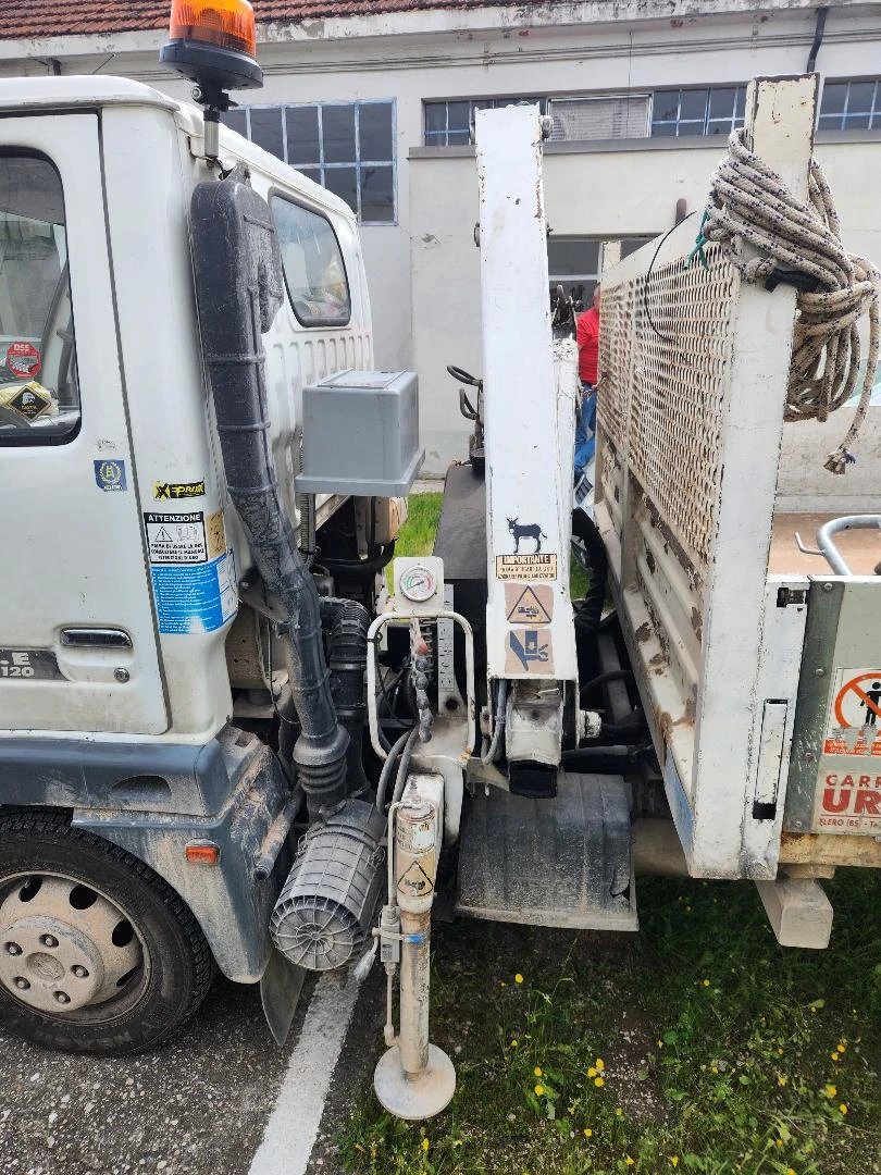 Iveco Daily 35C15 САМОСВАЛ С КРАН ПЕРФЕКТЕН , снимка 2 - Бусове и автобуси - 55247057