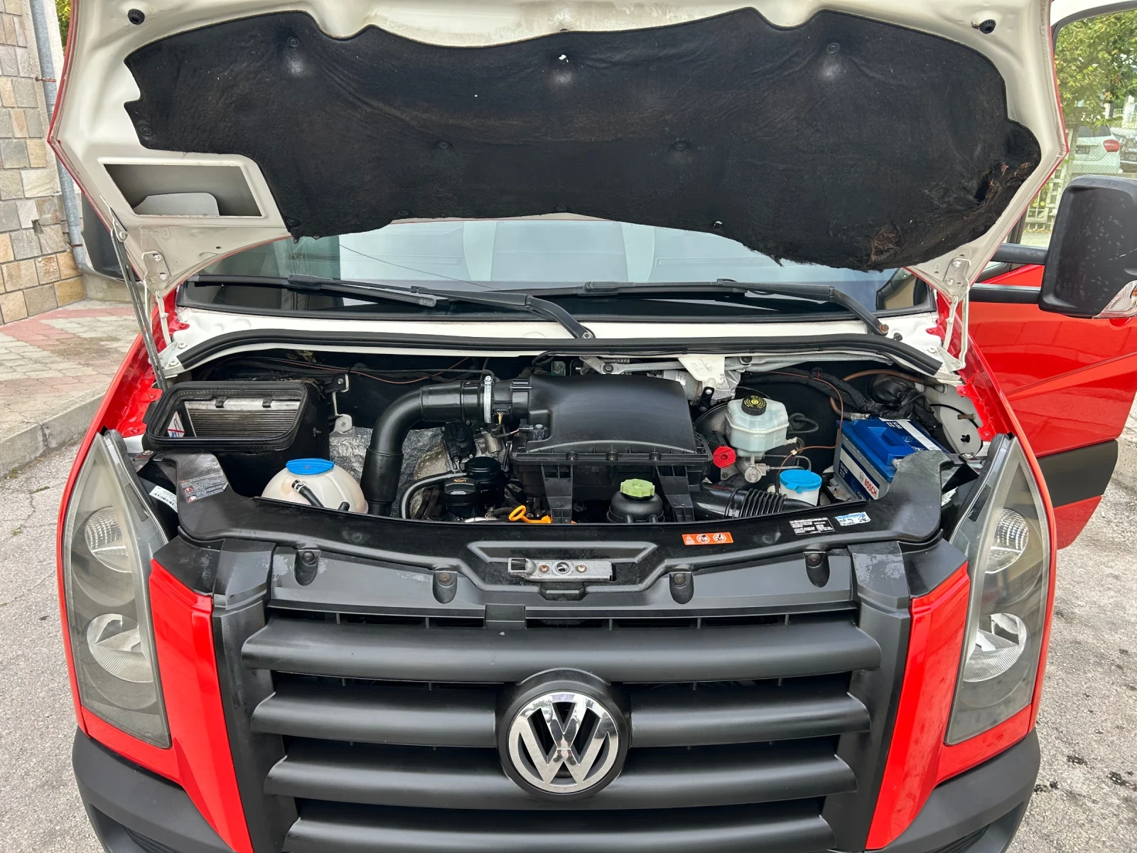 VW Crafter 2.5TDI КЛИМАТИК , снимка 15 - Бусове и автобуси - 56226337