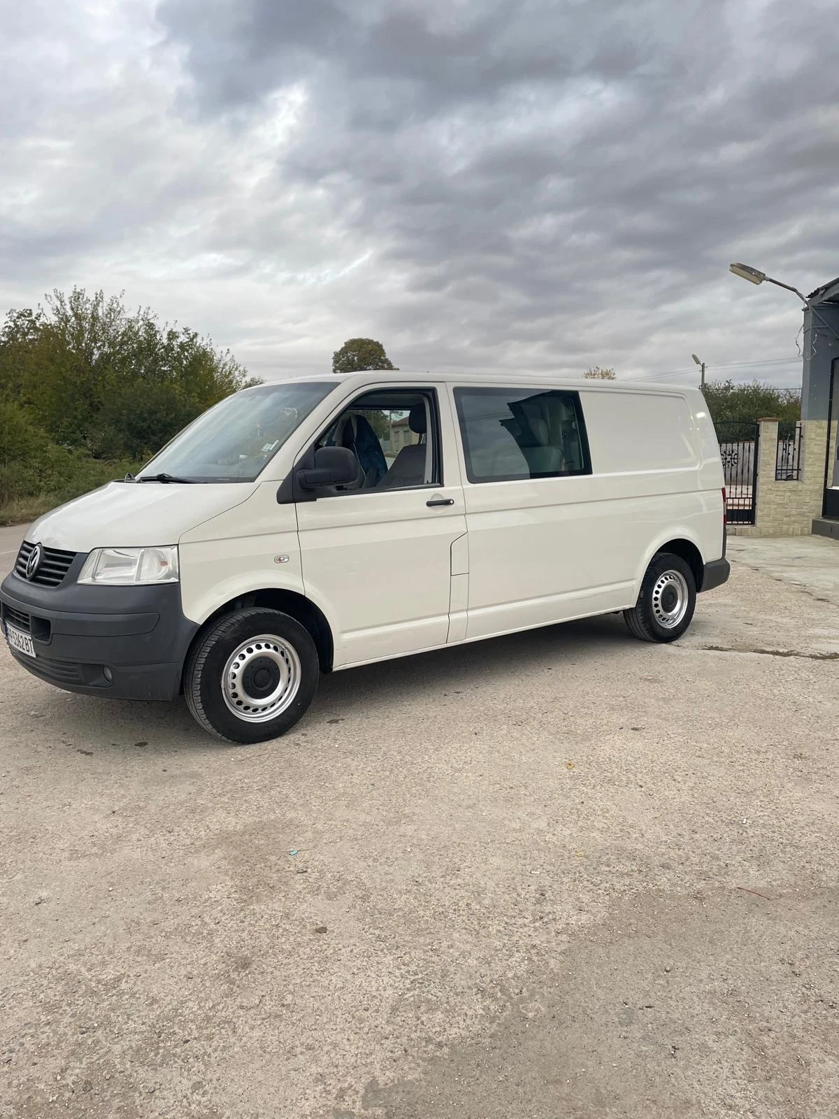 VW T5 2, 5. 131 КС, снимка 2 - Бусове и автобуси - 56569190