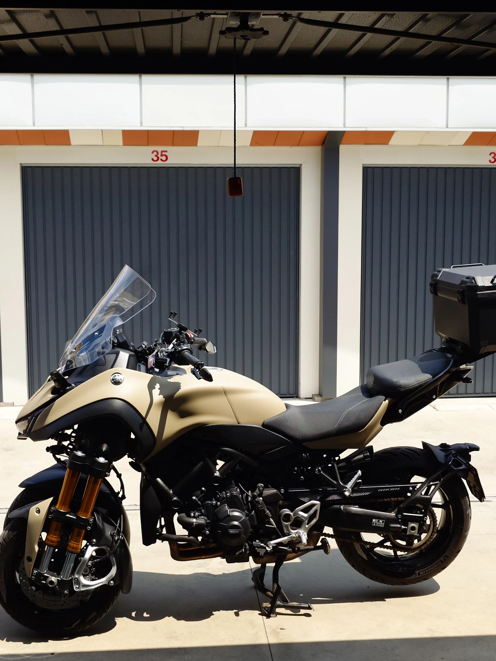Yamaha Mt-09 Niken GT, снимка 10 - Мотоциклети и мототехника - 55194608