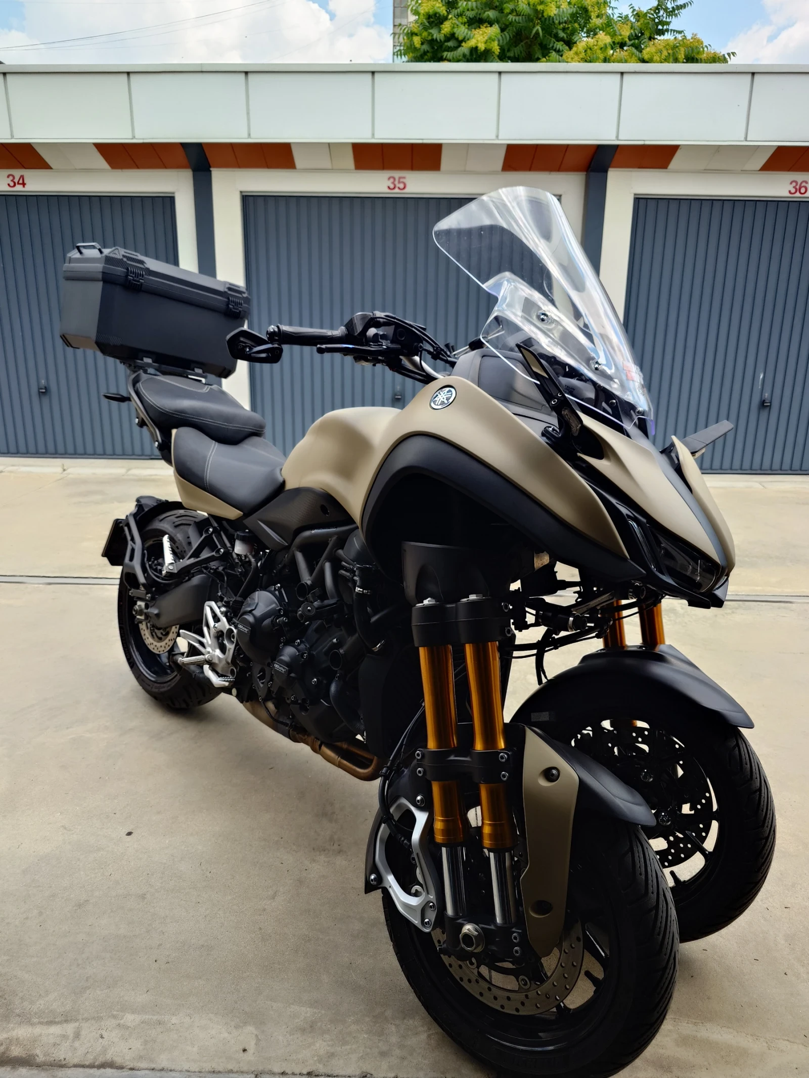 Yamaha Mt-09 Niken GT, снимка 2 - Мотоциклети и мототехника - 55194608