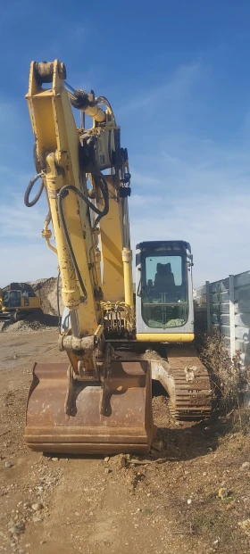  New Holland KOBELCO E 245 | Mobile.bg    3