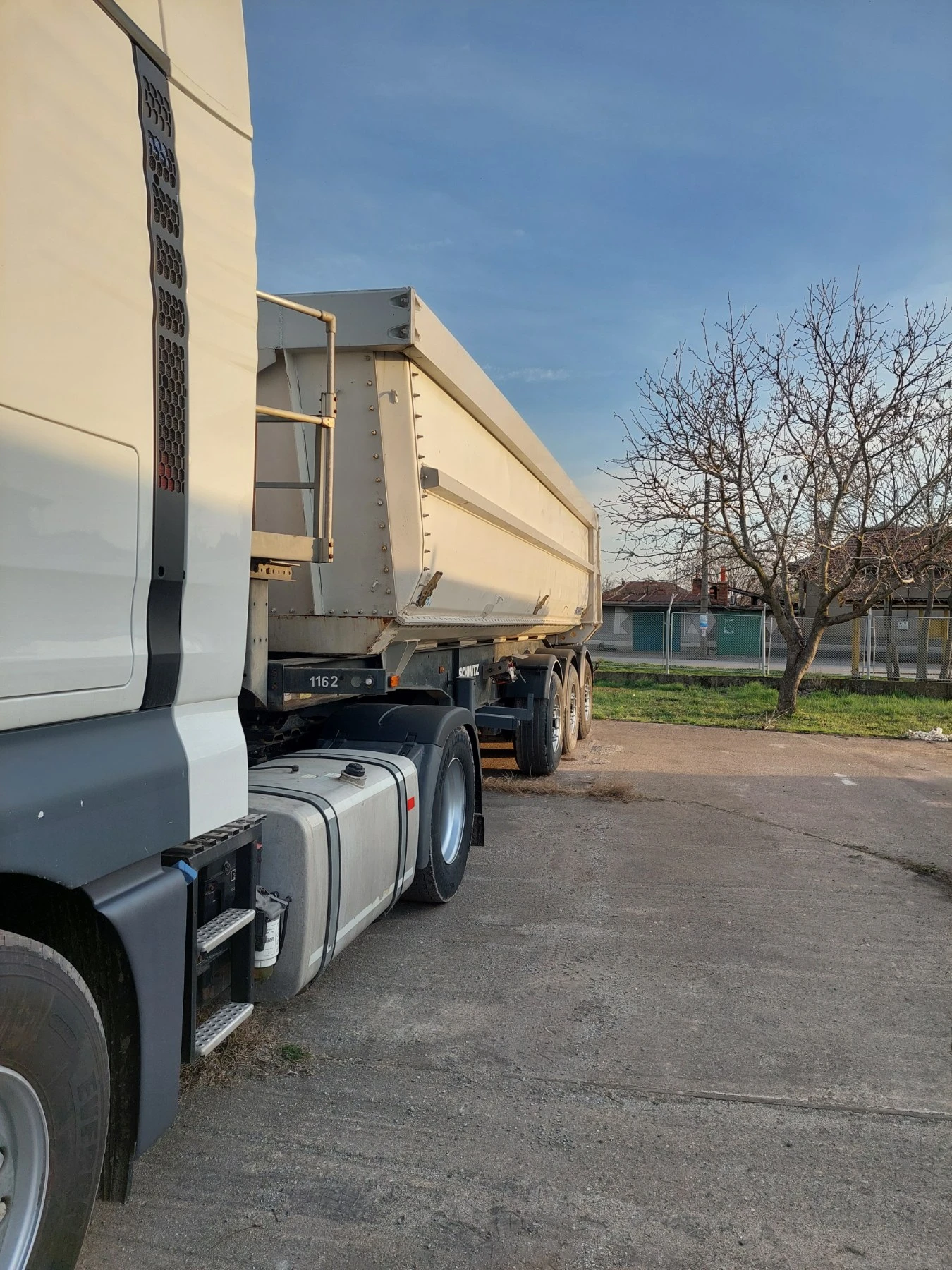 Полуремарке Schmitz, снимка 5 - Ремаркета - 56485419