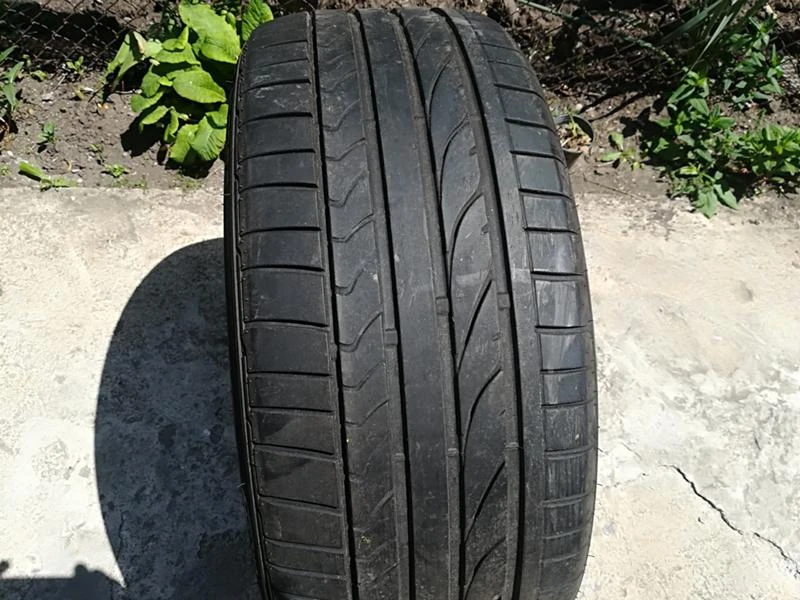 Гуми Летни 245/45R18, снимка 1 - Гуми и джанти - 21670234