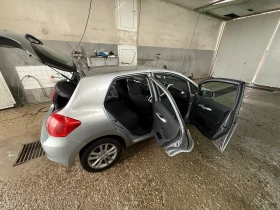 Toyota Auris, снимка 4
