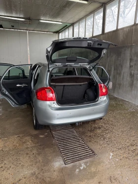 Toyota Auris, снимка 12
