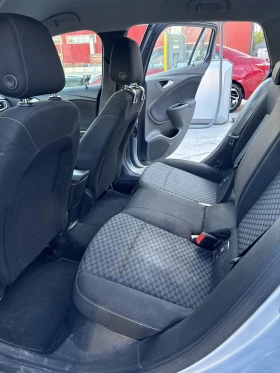 Opel Astra 1.6 CDTI, снимка 11