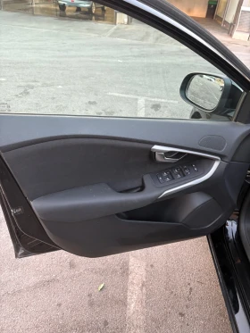 Volvo V40 D2 1, 6hdi 115hp 132, 000KM - 18800 лв. - 88425714 10