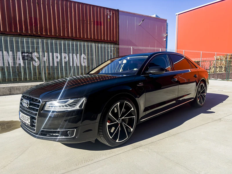 Audi A8 4.0 L, снимка 2 - Автомобили и джипове - 47547638