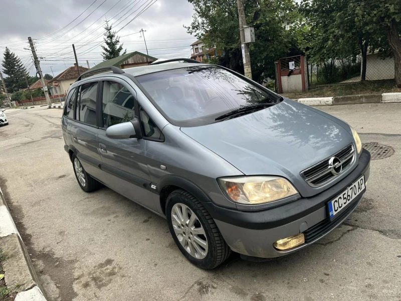 Opel Zafira 2.2DTI, снимка 2 - Автомобили и джипове - 45557566