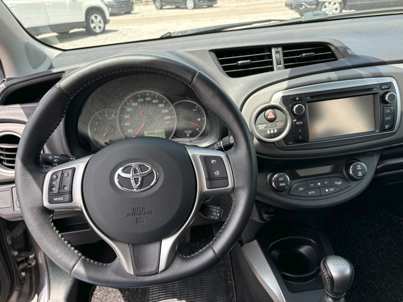Toyota Yaris 1.4 D4D, снимка 11 - Автомобили и джипове - 46355590