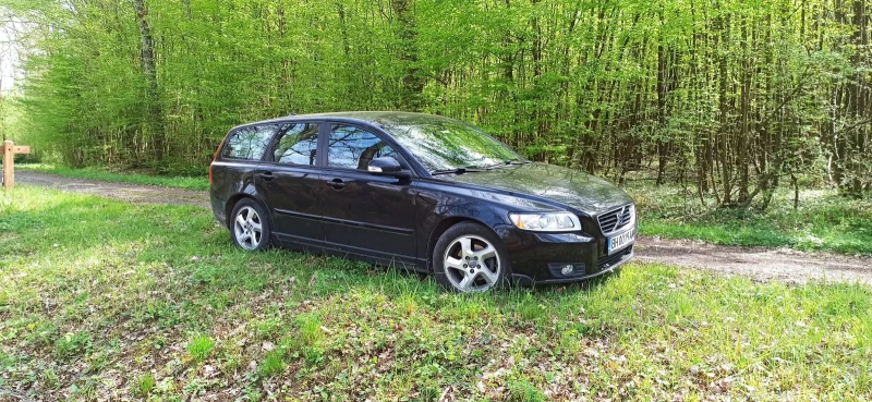 Volvo V50 1.6 Д2 114к.с., снимка 10 - Автомобили и джипове - 49343198