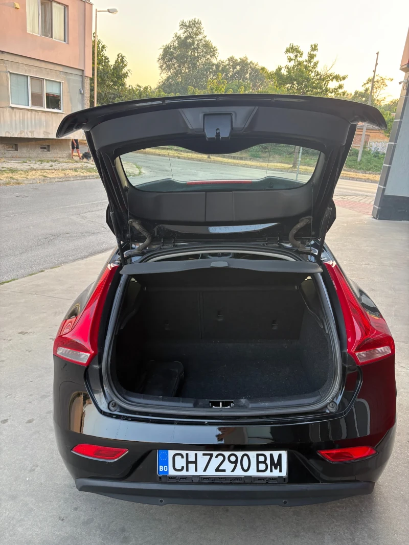 Volvo V40 D2 1, 6hdi 115hp 132, 000KM , снимка 6 - Автомобили и джипове - 52382402