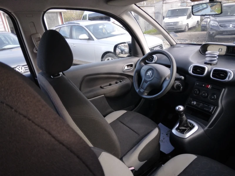 Citroen C3 Picasso, снимка 14 - Автомобили и джипове - 52499402
