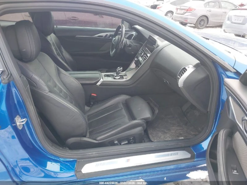 BMW 850 4.4l MI xDrive, снимка 5 - Автомобили и джипове - 53577330