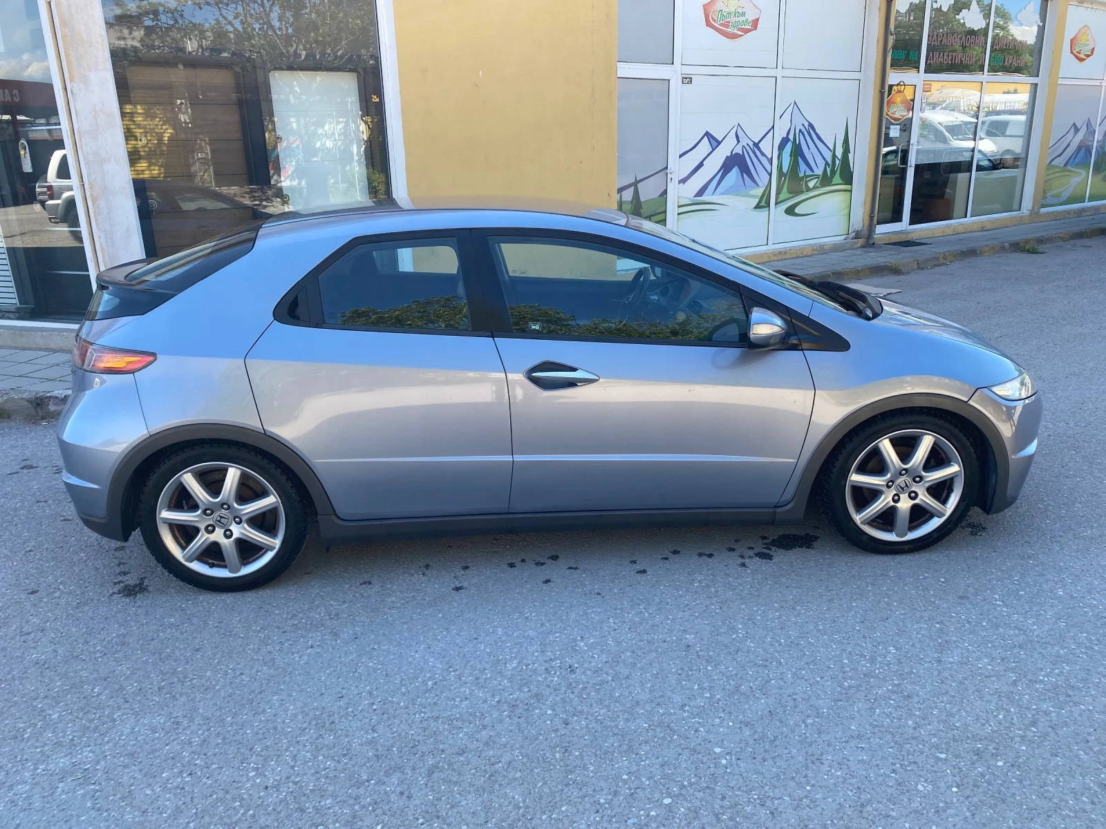 Honda Civic 1.8 i-vtec - изображение 4