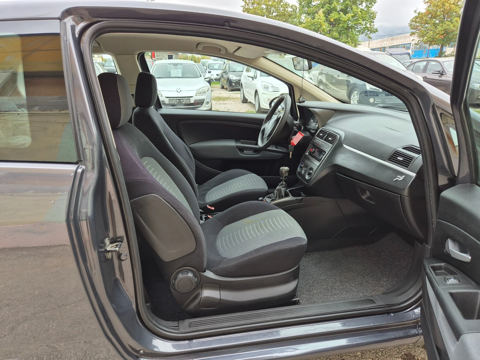 Fiat Punto 1.4I KLIMA | Mobile.bg   15