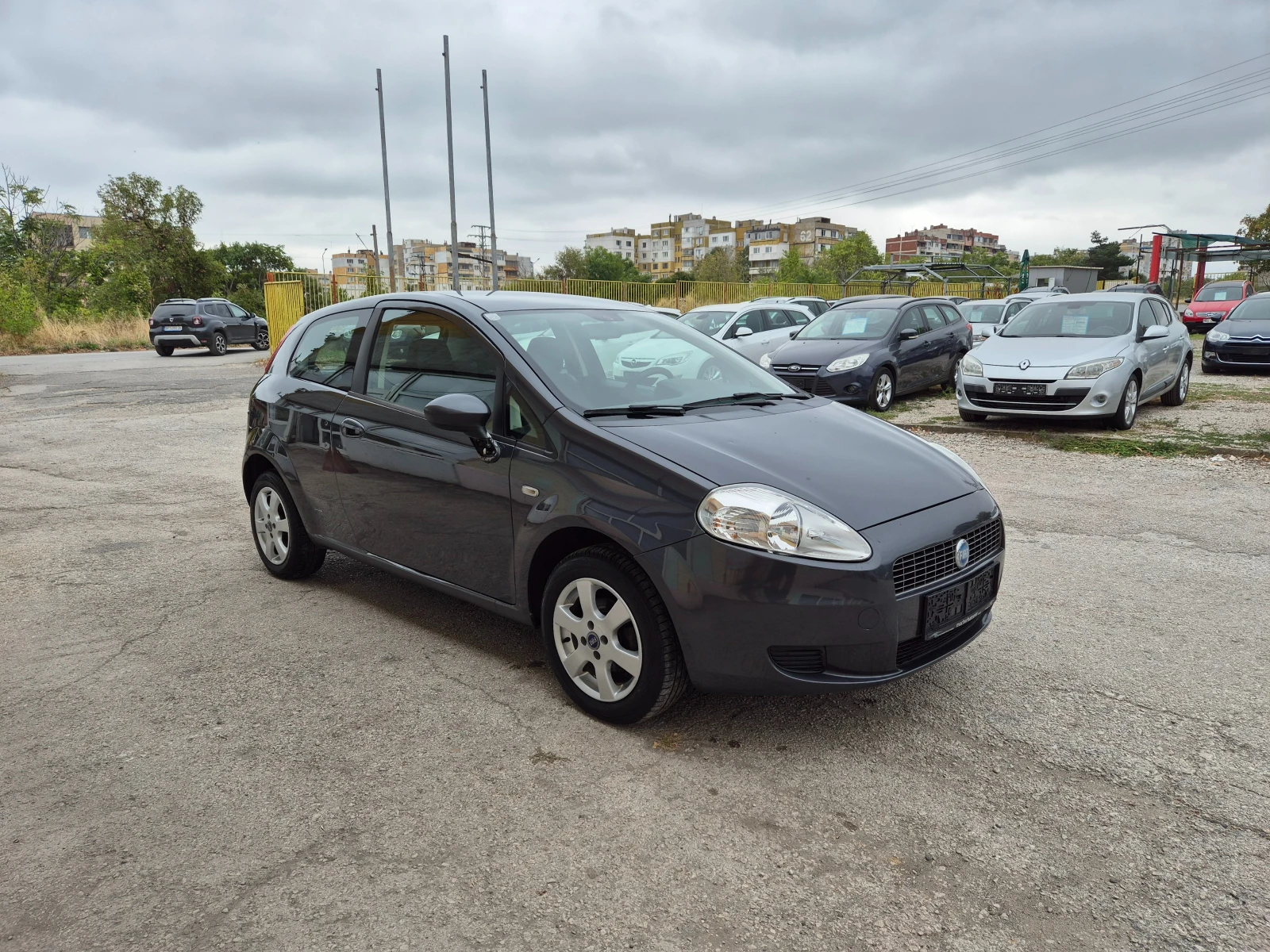 Fiat Punto 1.4I KLIMA - изображение 4