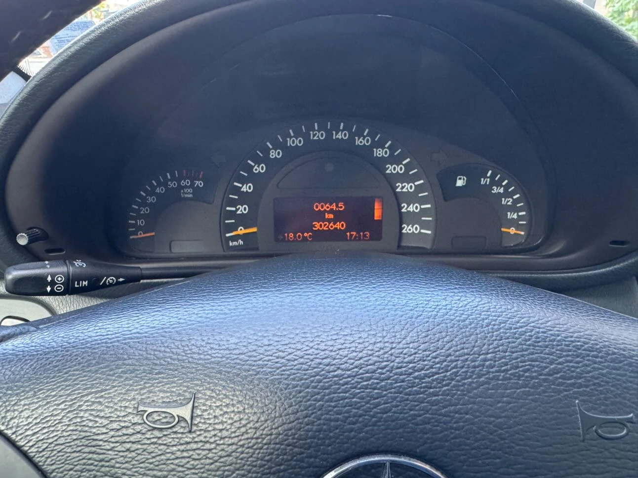 Mercedes-Benz C 320  - изображение 7