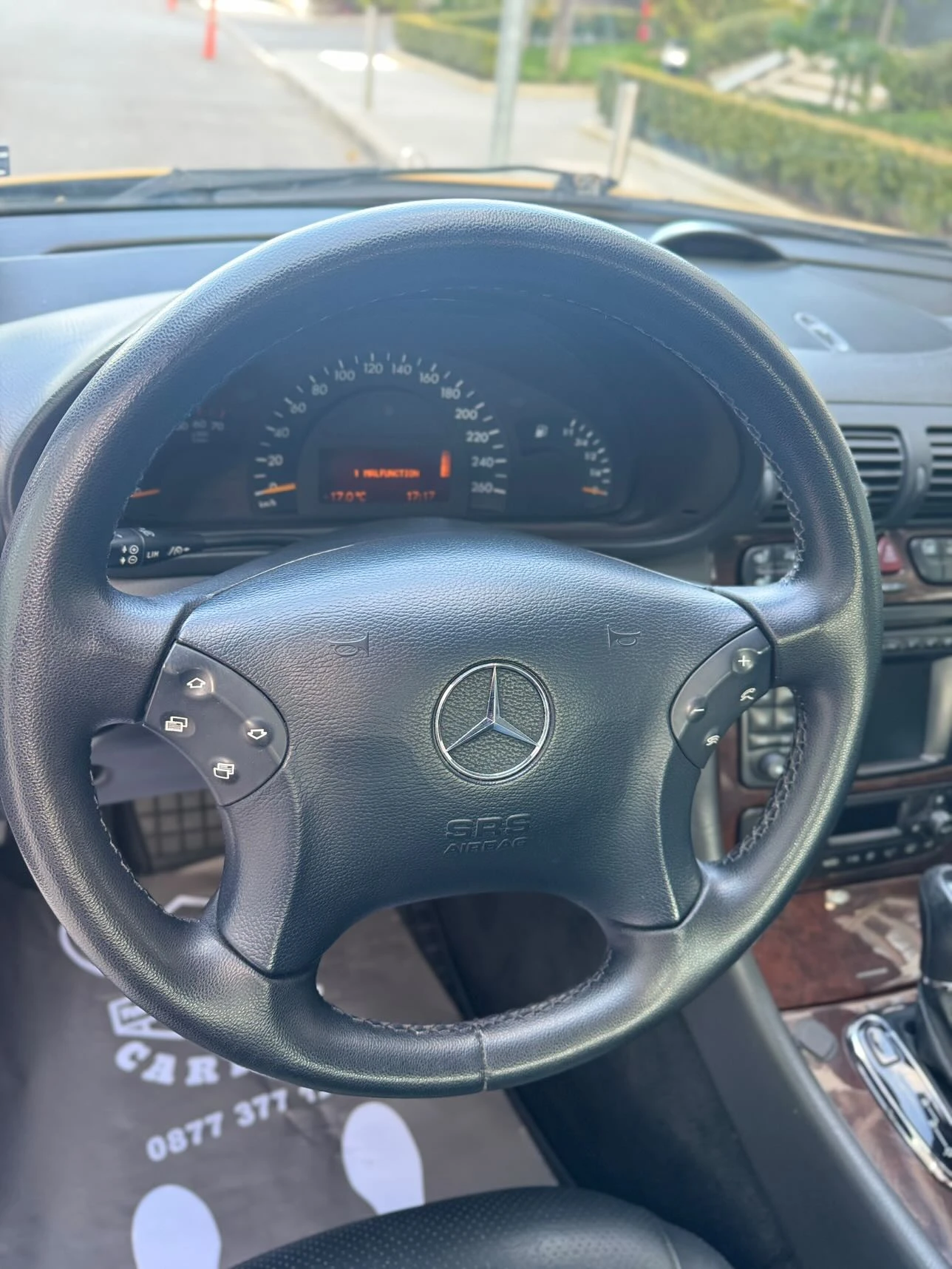 Mercedes-Benz C 320  - изображение 8