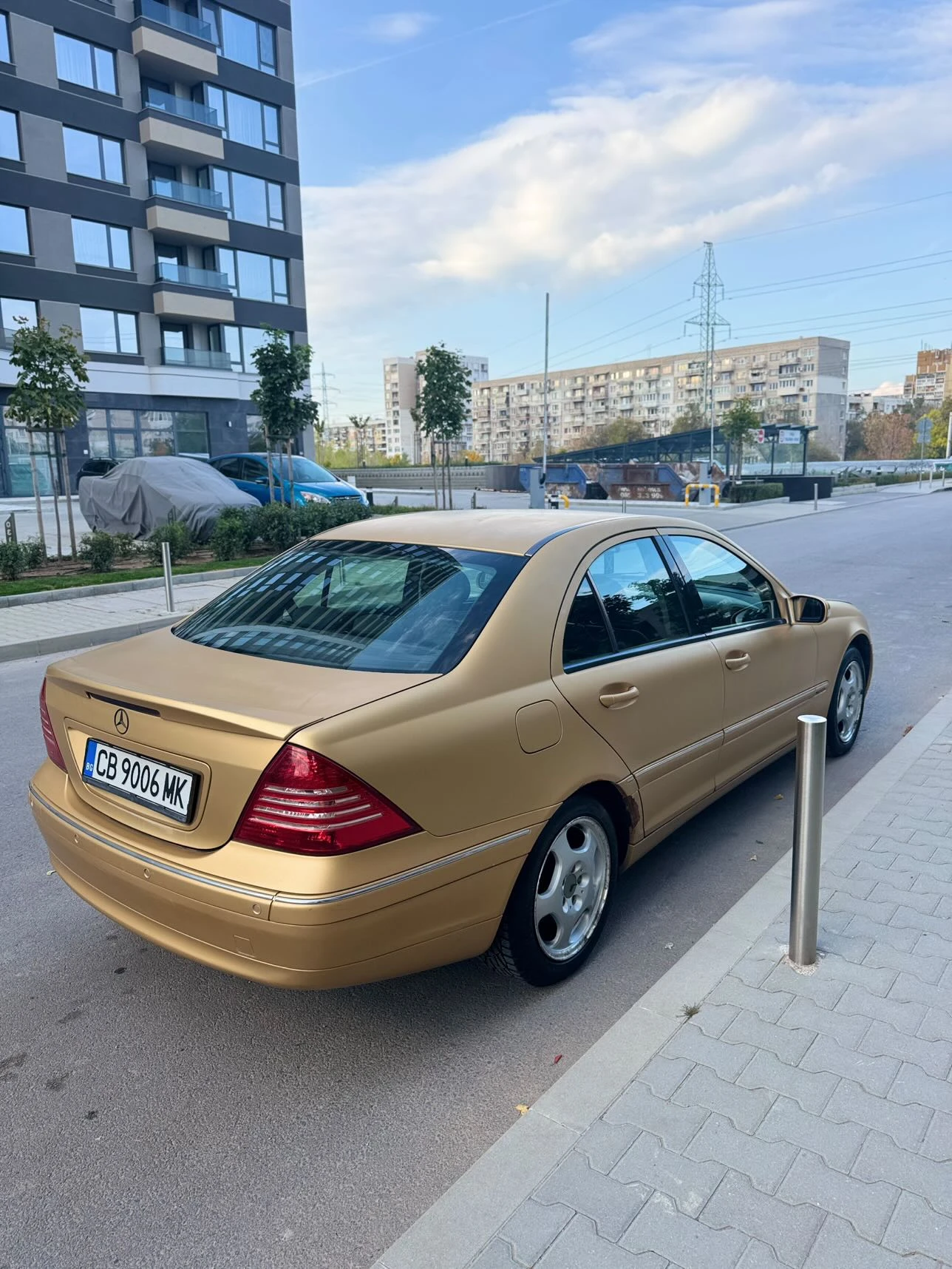 Mercedes-Benz C 320  - изображение 5