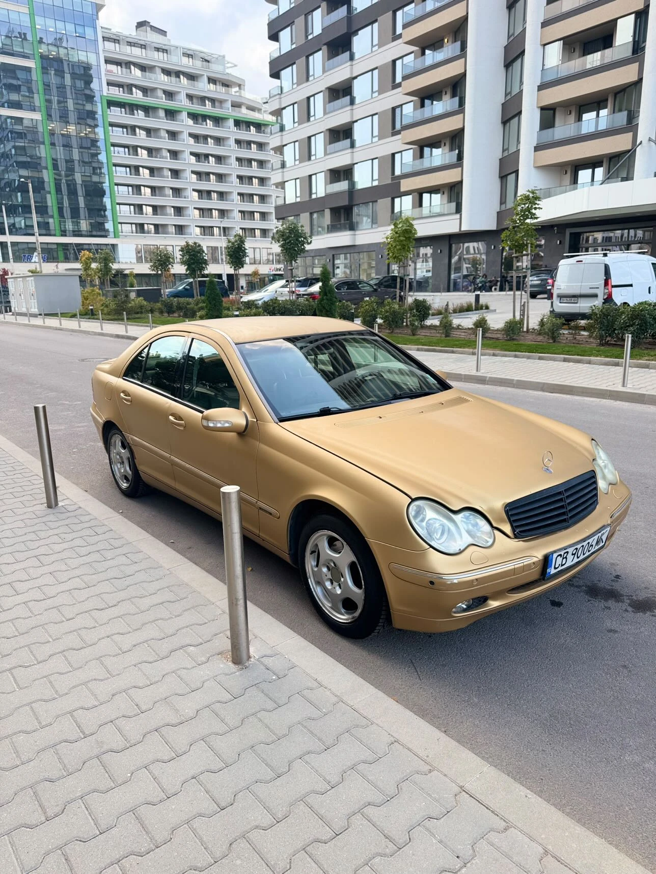 Mercedes-Benz C 320  - изображение 2