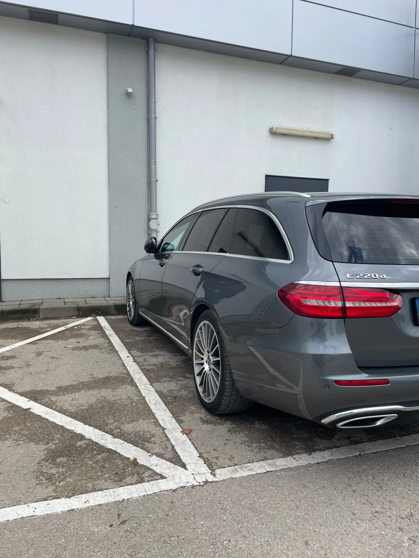 Mercedes-Benz E 220 220 9G-Tronic  | Mobile.bg   12