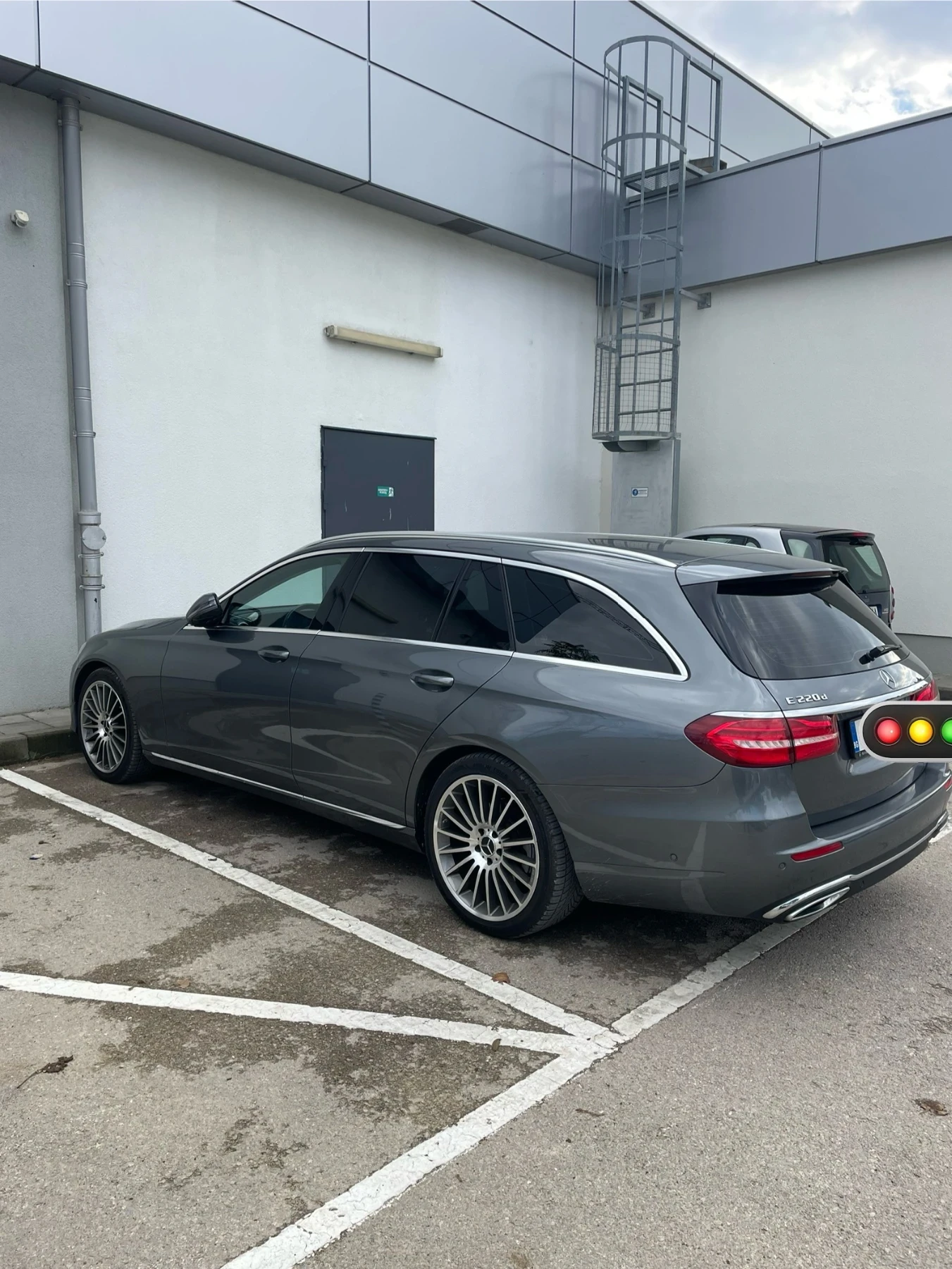 Mercedes-Benz E 220 220 9G-Tronic  | Mobile.bg   11