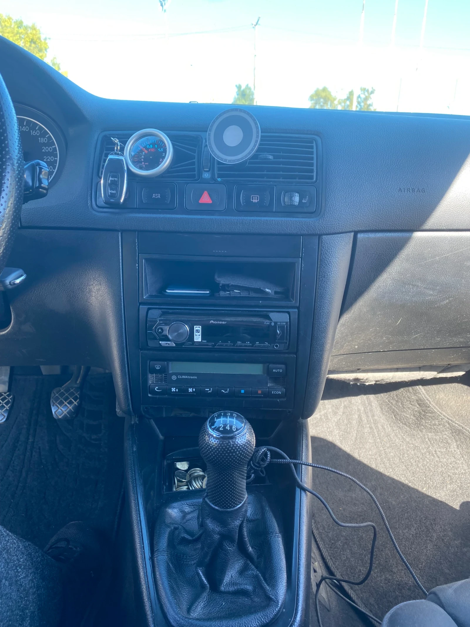 VW Golf  - изображение 8