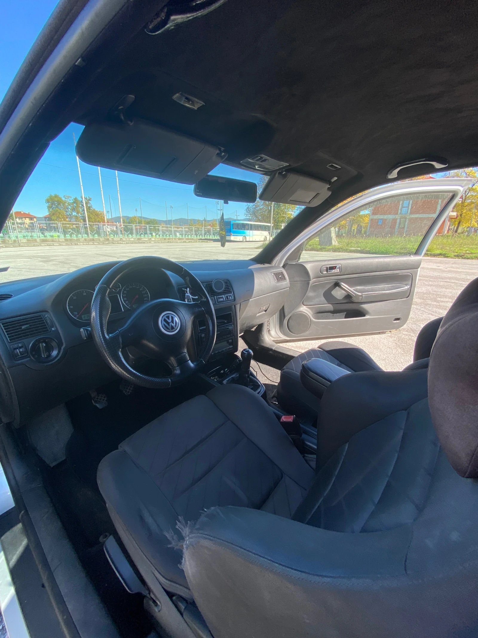 VW Golf  - изображение 10