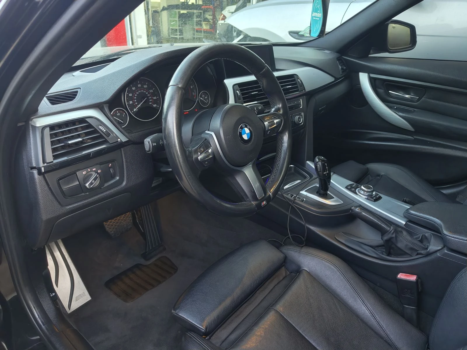 BMW 335 i RWD  | Mobile.bg   5