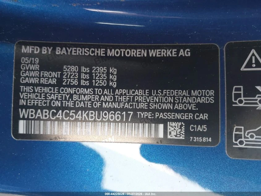 BMW 850 4.4l MI xDrive - изображение 9