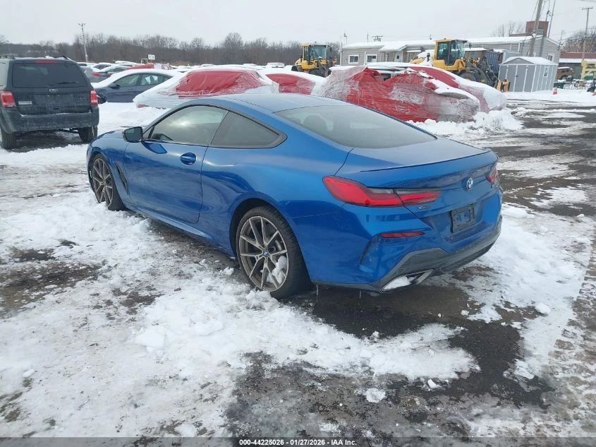 BMW 850 4.4l MI xDrive - изображение 3