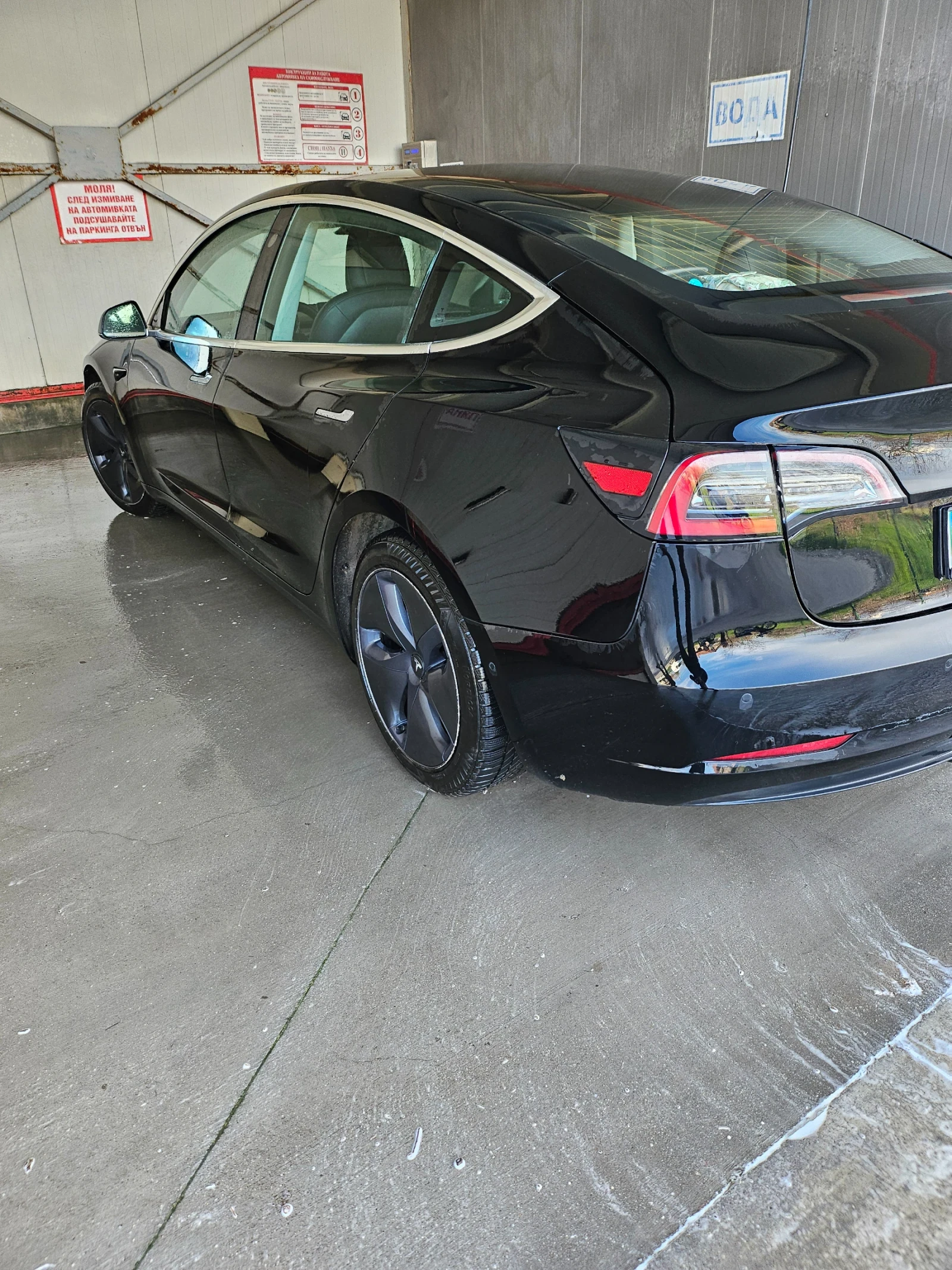 Tesla Model 3 Long Range 4x4 Европейска, снимка 5 - Автомобили и джипове - 54042603